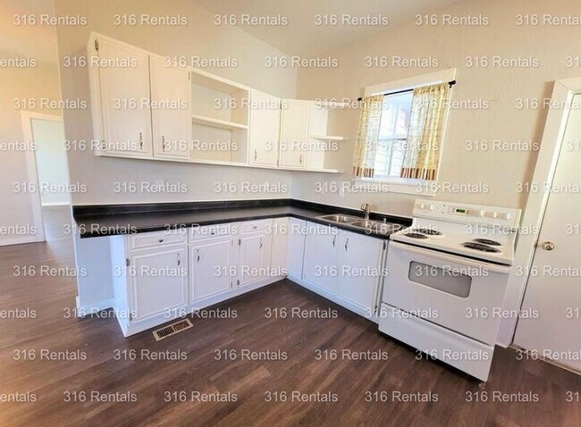 Foto del edificio - $1195 - 3 bed 1 bath - Single Family Home