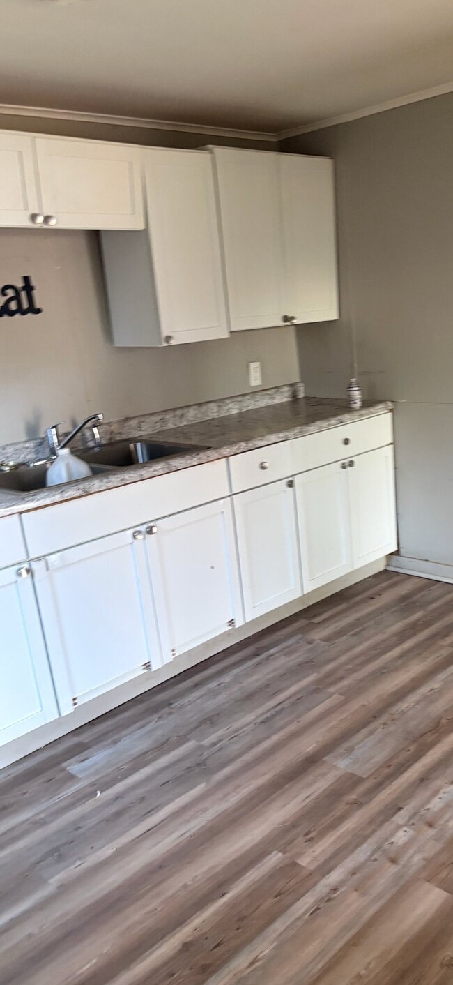 Foto del edificio - 1971 E Cantrell St