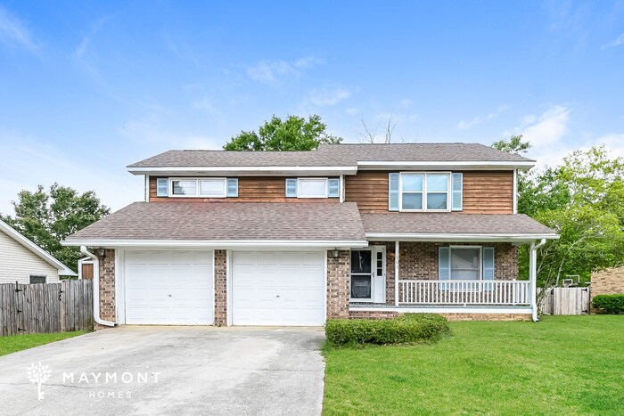 Primary Photo - Charming 3 bedroom, 2.5 bathroom!