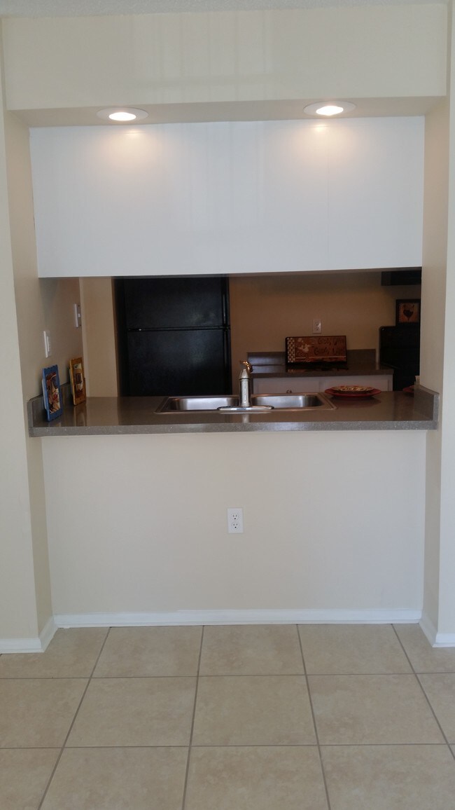 Oasis At Bayside East Apartments Largo Fl Apartments Com