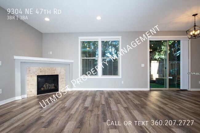 Building Photo - Beautiful 3BD home nestled in a quiet neig...
