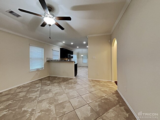 Building Photo - 1607 Hickory Burl Ln