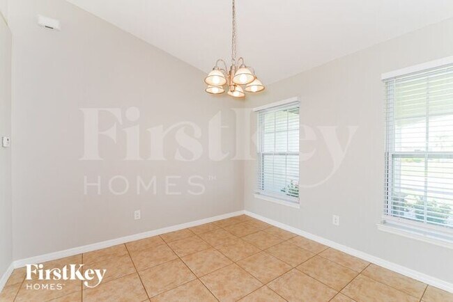 Foto del edificio - 1155 NW 27th Pl