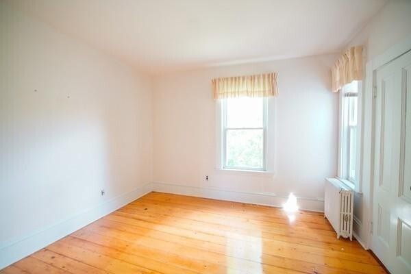 Foto del edificio - 170 Pleasant St