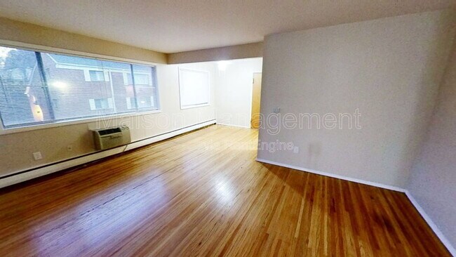 Foto del edificio - 154 Woodhill Dr