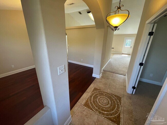 Foto del edificio - 6679 Britt St