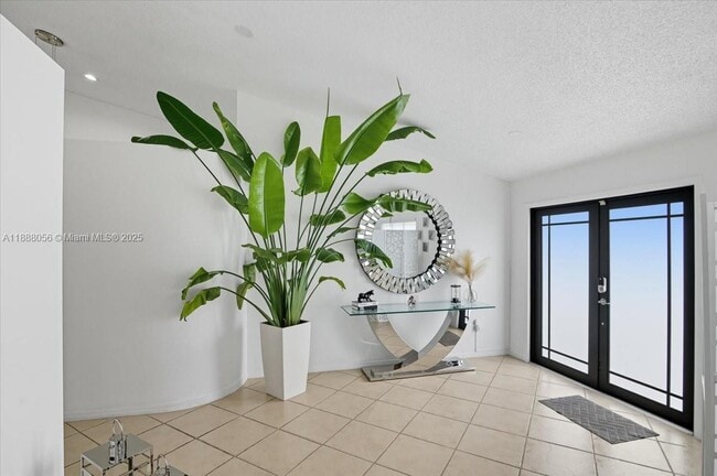 Foto del edificio - 18775 NW 80th Ave