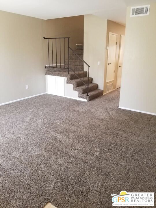 Foto del edificio - 1816 N Mira Loma Way