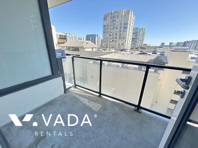 Photo du bâtiment - Quintet 1 Bed Apartment Rental 806-7979 Fi...