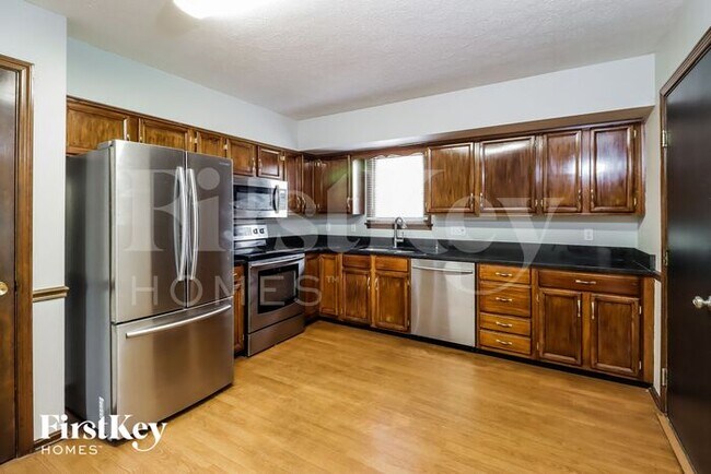Foto del edificio - 8781 Wildbrook Ct