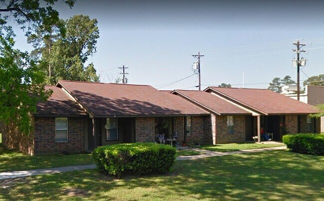 Building Photo - 147 Alamo St