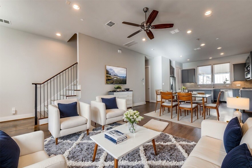 Foto principal - 4211 Rawlins St