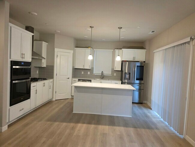 Foto del edificio - 21118 Meridian Dr SE