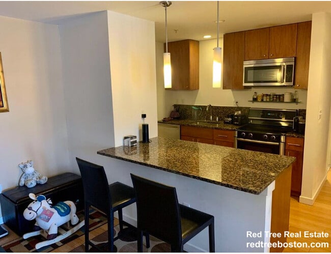 Photo - 16 Miner St Apartment