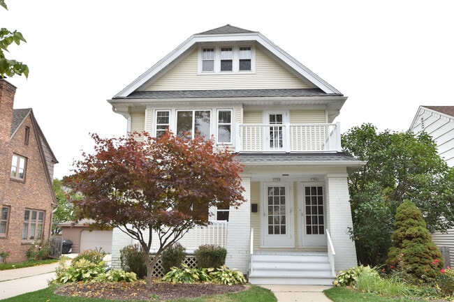 Building Photo - 5706 N Bay Ridge Ave
