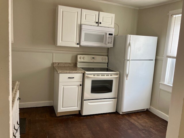 Building Photo - 71 Marlboro St