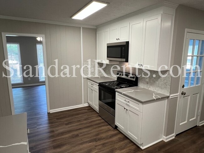 Foto del edificio - 4072 Plantation Dr