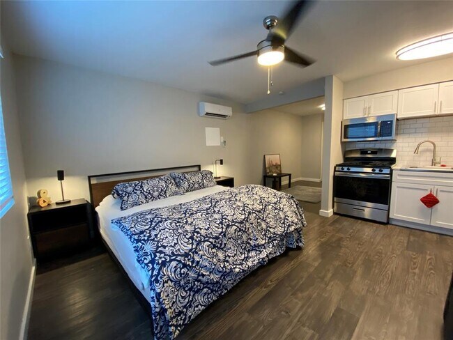 Foto del edificio - 3503 Harmon Ave