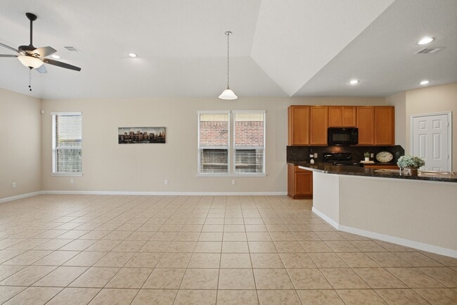 Building Photo - 11103 Avery Oaks Ln