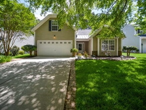 Building Photo - 4212 Wiregrass Dr