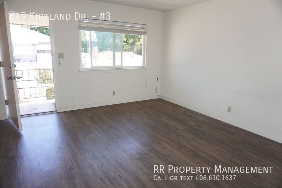 Primary Photo - Updated Unit in Well Maintained 5-Plex!