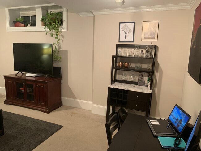 Foto del edificio - 1736 18th St NW