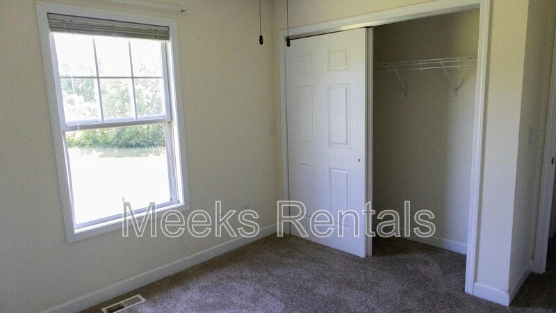 Building Photo - 40 Ariel Dr