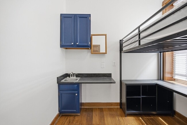 Foto del edificio - 823 McCallie Ave