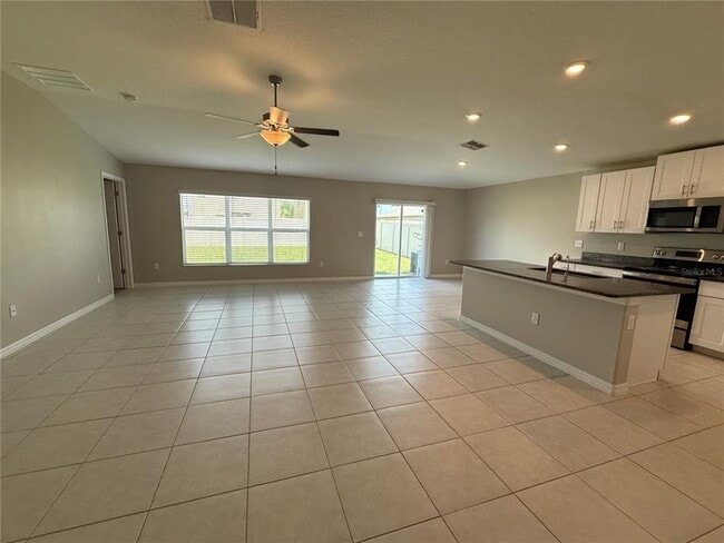 Foto del edificio - 15427 Miller Creek Dr