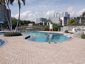 Foto del edificio - 3530 Mystic Pointe Dr