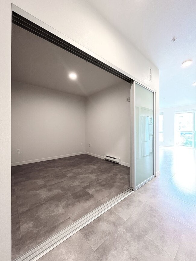 Interior Photo - Burke + Union Apartments