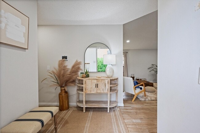 Foto del edificio - 1769 Harborside Cir