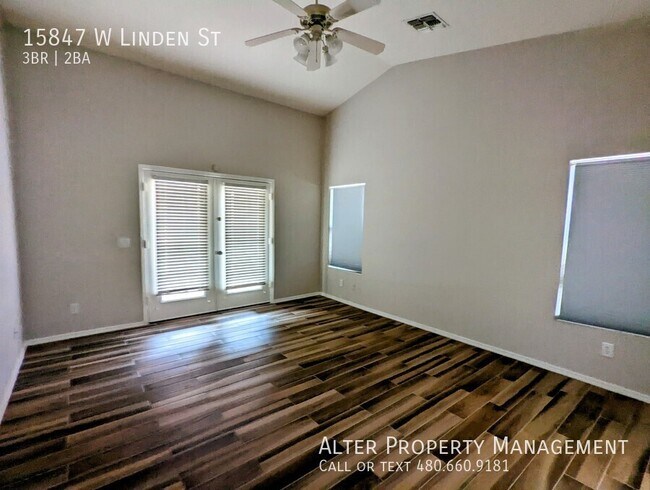 Foto del edificio - 15847 W Linden St