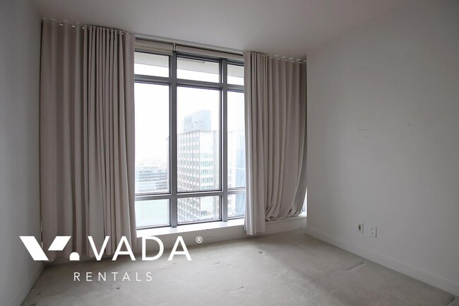 Building Photo - Patina 2 Bedroom Apartment For Rent 2502-1028 Barclay St Vancouver: VADAPM.com