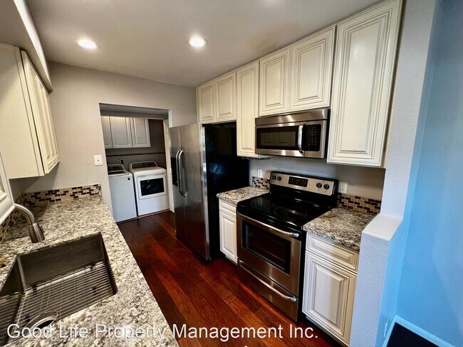 Building Photo - 2 br, 2 bath House - 4040 Porte La Paz Uni...