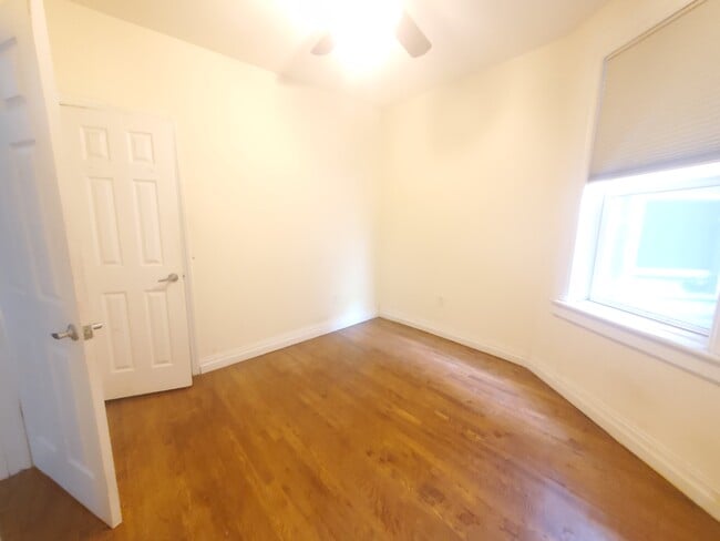 Building Photo - 221 Pacific Ave