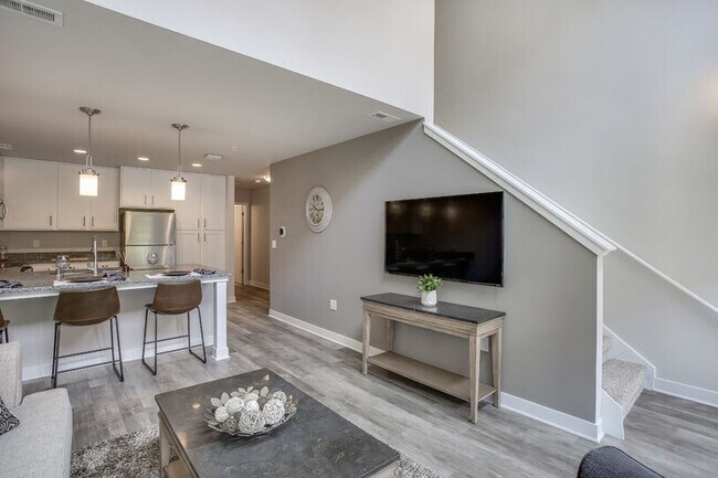 Living Room - 3960 S Lake Dr