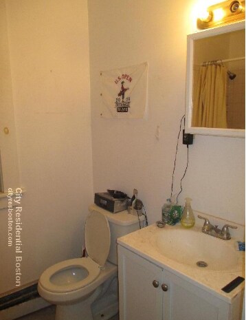 Foto del edificio - 859 E 1st St