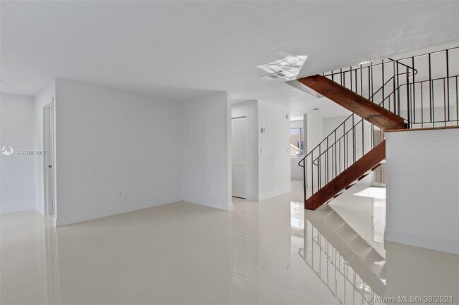 Foto del edificio - 22209 SW 103rd Ct