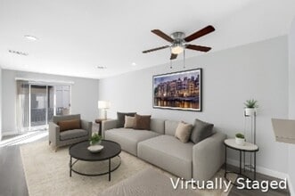 Building Photo - 1206 Hi Stirrup