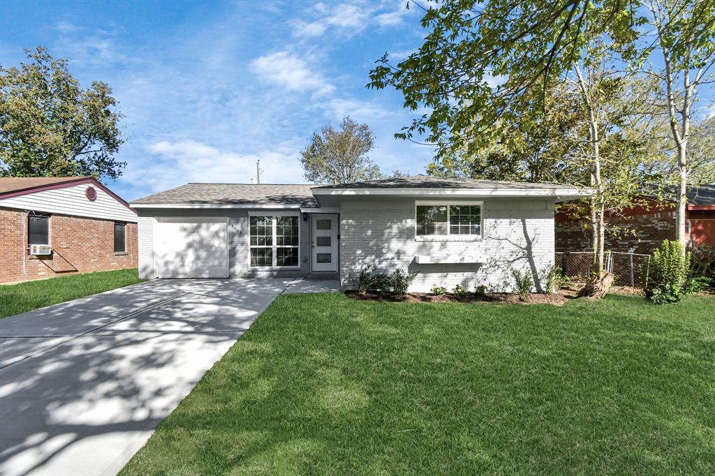 Primary Photo - 5631 Canterway Dr
