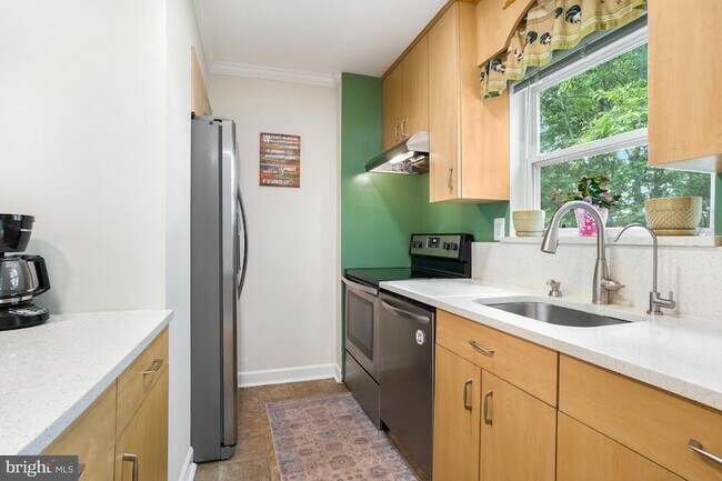 Foto del edificio - 12911 Walnut View Ct