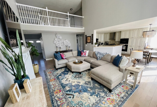 Foto del edificio - 17002 W 66th Ln
