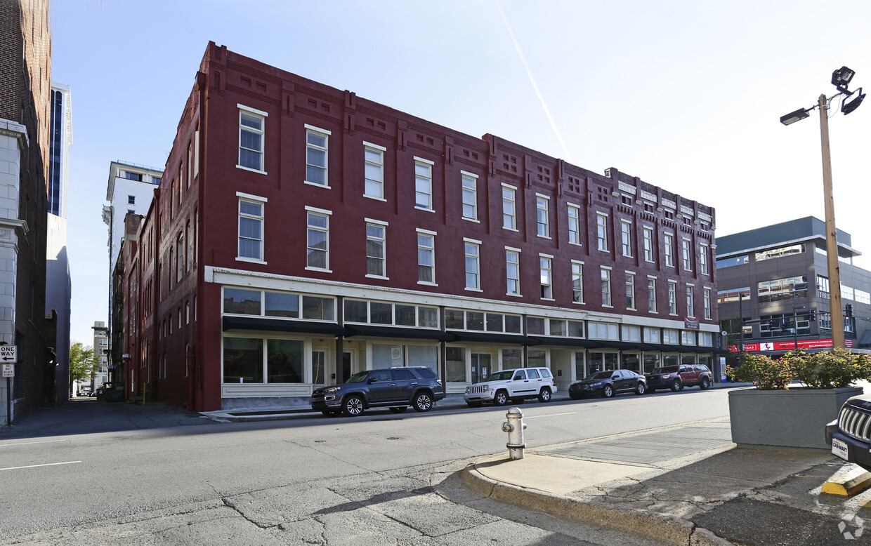 Foto del edificio - Main St Lofts Building