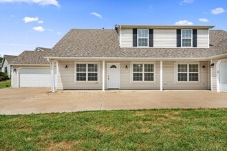 Building Photo - 1725-1727-1727 Louise Cir