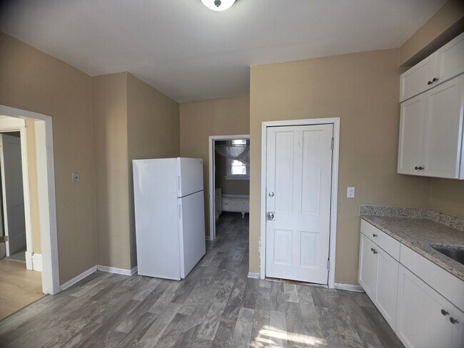 Foto del edificio - 1136 Edgerton St