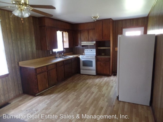 Building Photo - 5752 Rigney Dr