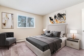 Building Photo - Westridge Estates B