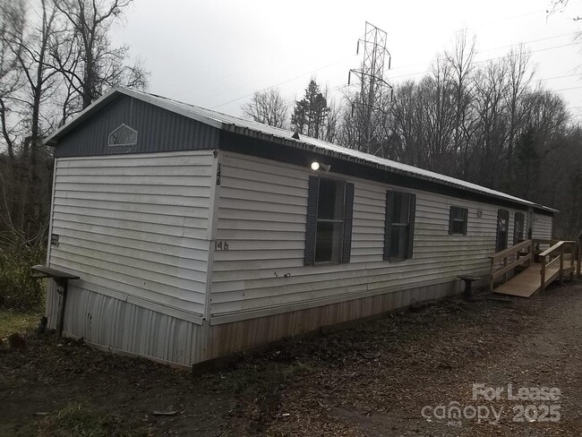 Foto del edificio - 146 Thornwood Ln