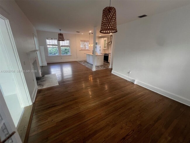 Foto del edificio - 2272 SW 11th Terrace
